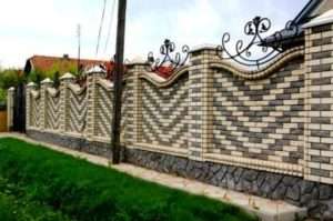 Цегляний паркан своїми руками
